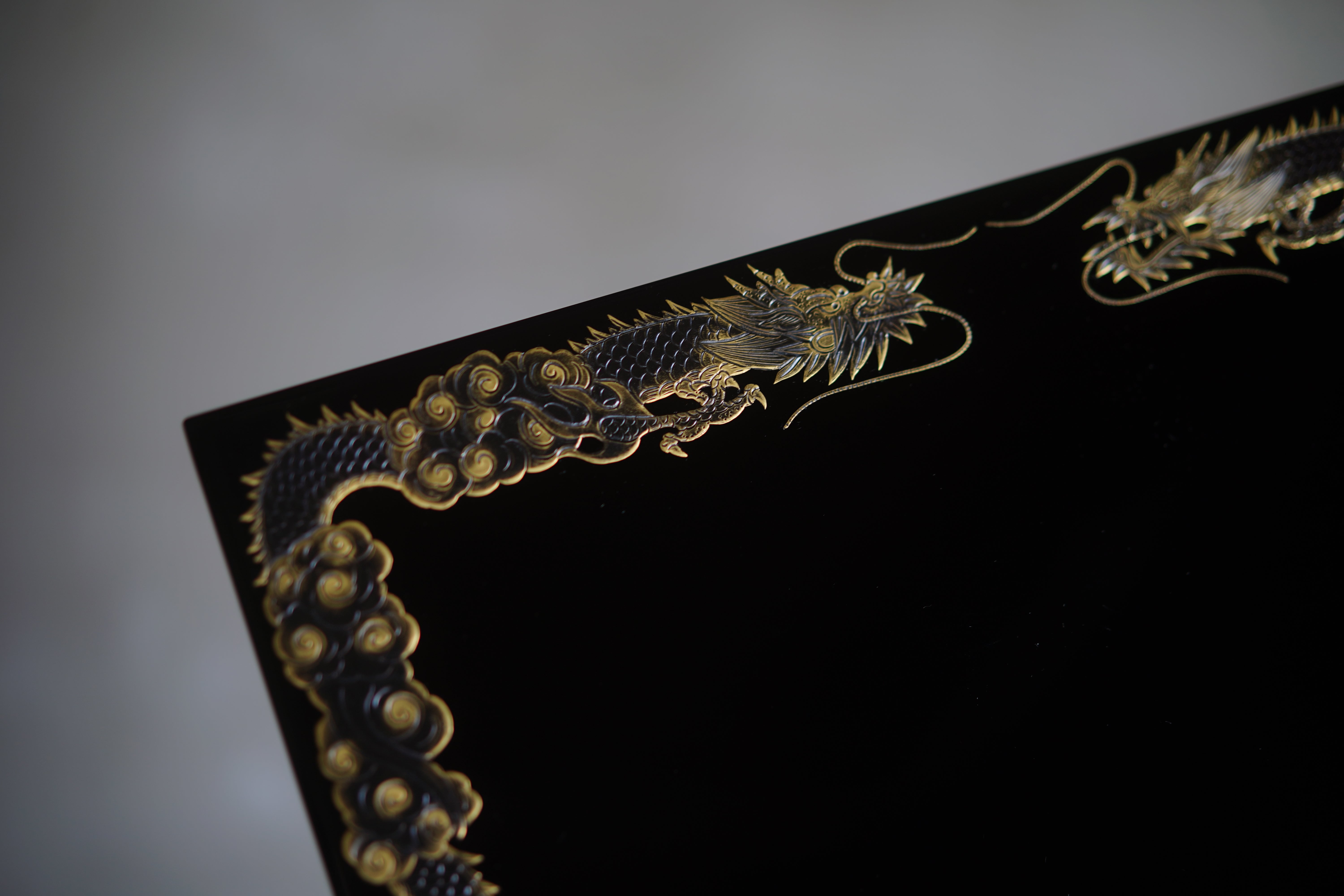 Y2375 中国 手彩 六角粉彩中鉢 在銘印有　く Y2375 中国 手彩 六角粉彩中鉢 在銘印有 く 工芸品