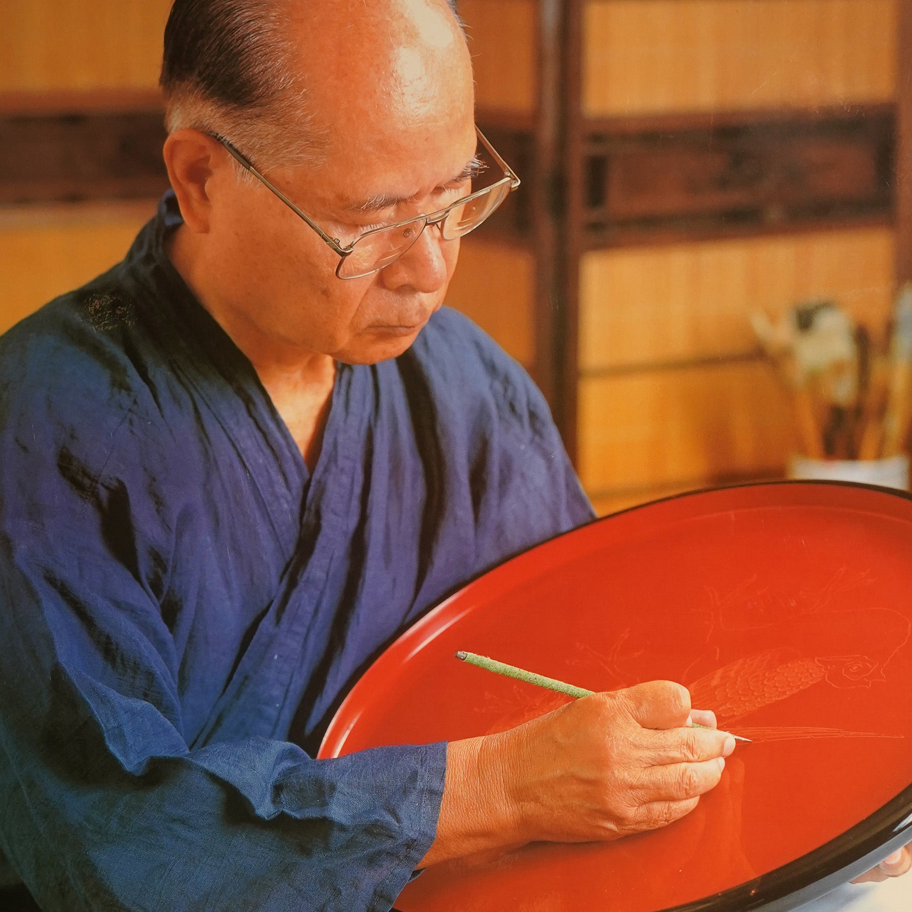 金城唯喜 – 角萬漆器