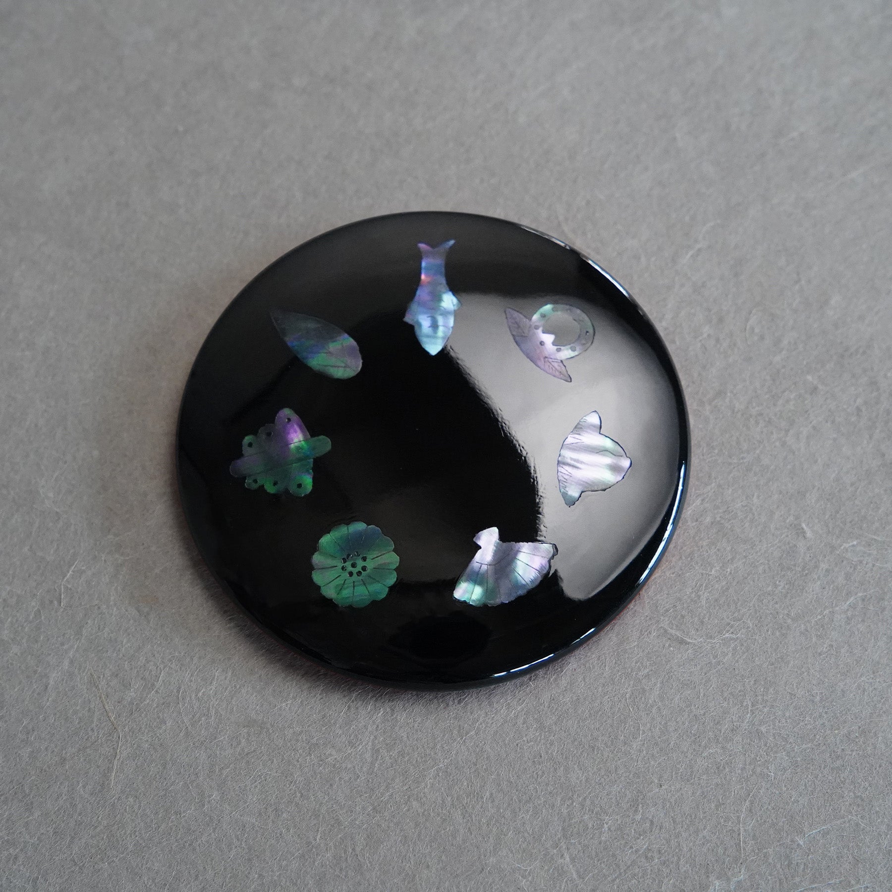 手鏡 ななふさ螺鈿 – 角萬漆器