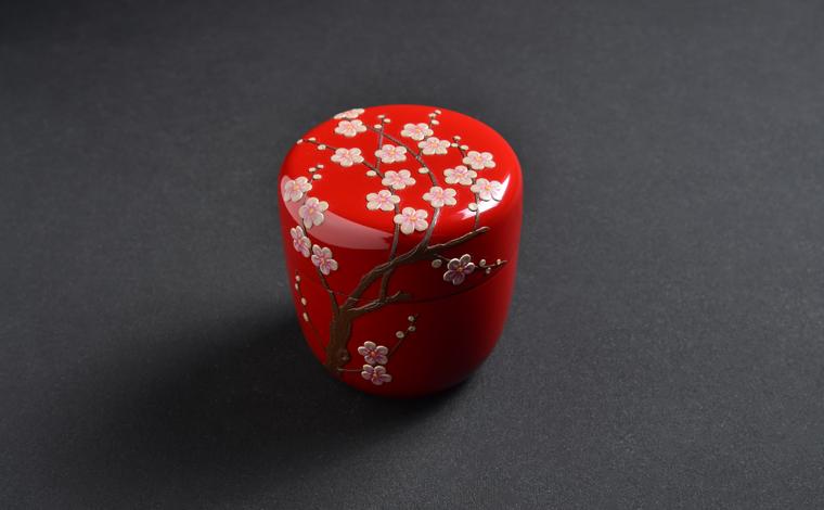棗 – 角萬漆器