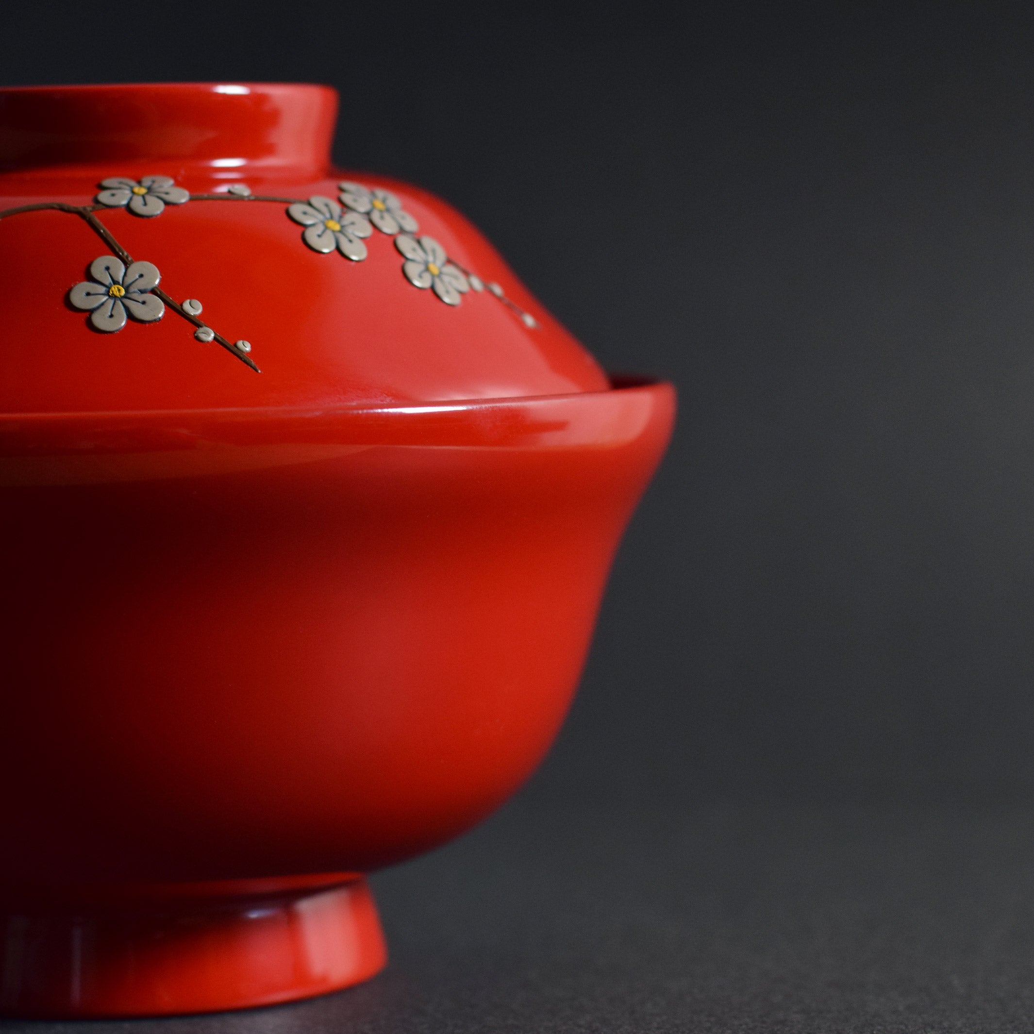 吸物椀 蛤型 梅 – 角萬漆器